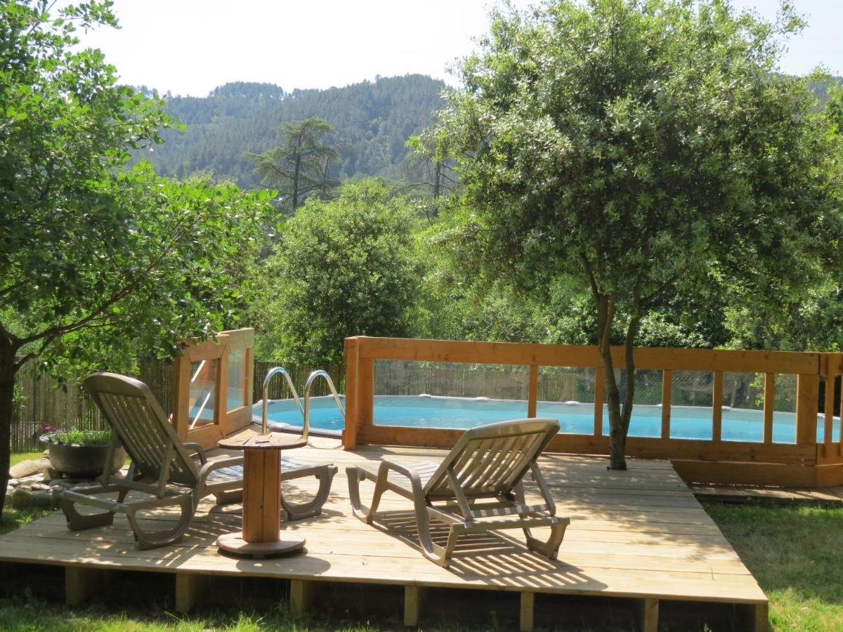 Chez Cécile et Mickaël Panzió Saint-Fortunat-sur-Eyrieux Kültér fotó
